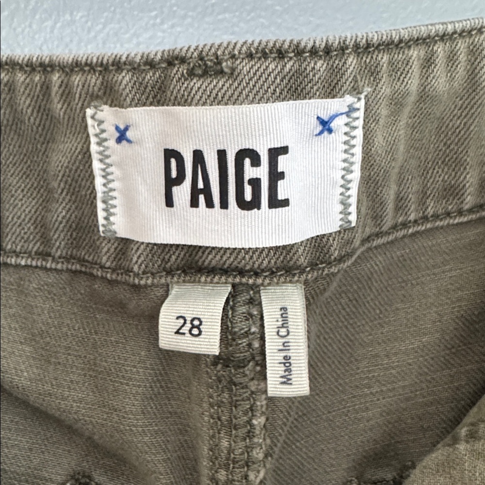 Paige Shorts - Picture 3 of 4